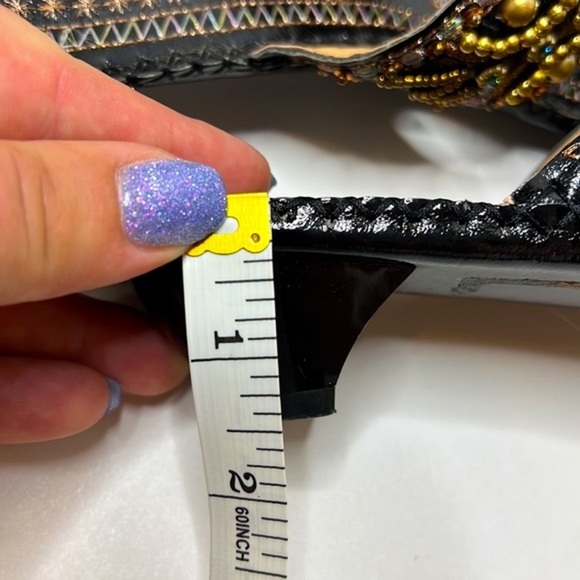 John Fashion Beaded & Embroidered Designer Boho Sandals - Picture 7 of 7